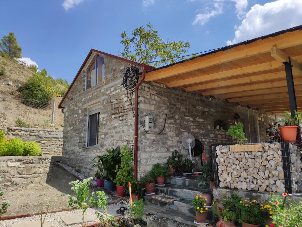 Вилла Stone House Kelcyre Экстерьер фото