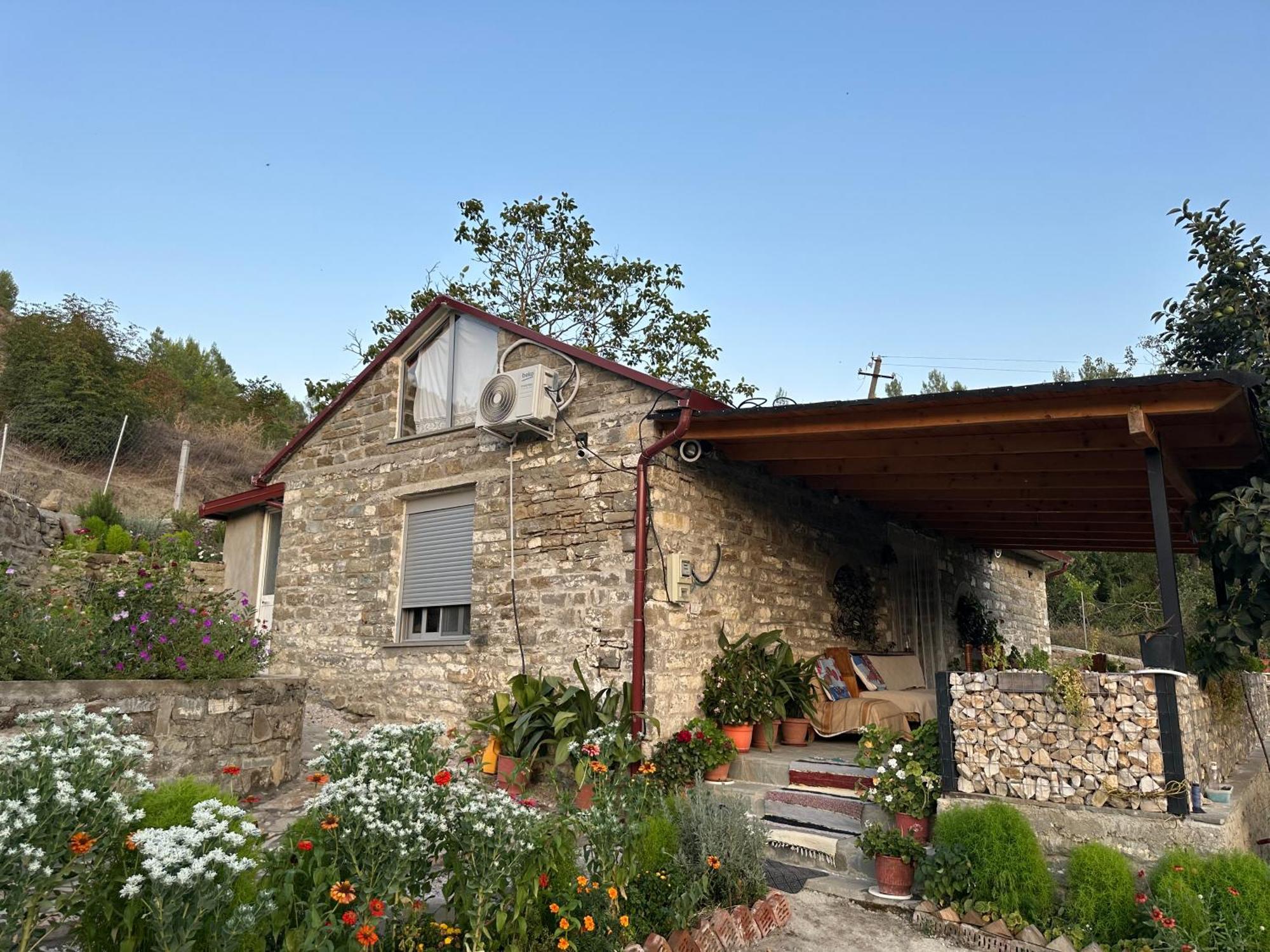 Вилла Stone House Kelcyre Экстерьер фото